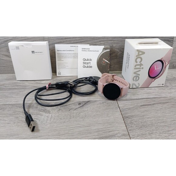 SAMSUNG GALAXY Watch Active 2~Rose~Aluminum~Bluetooth~GPS~Fitness Tracking - Picture 1 of 13